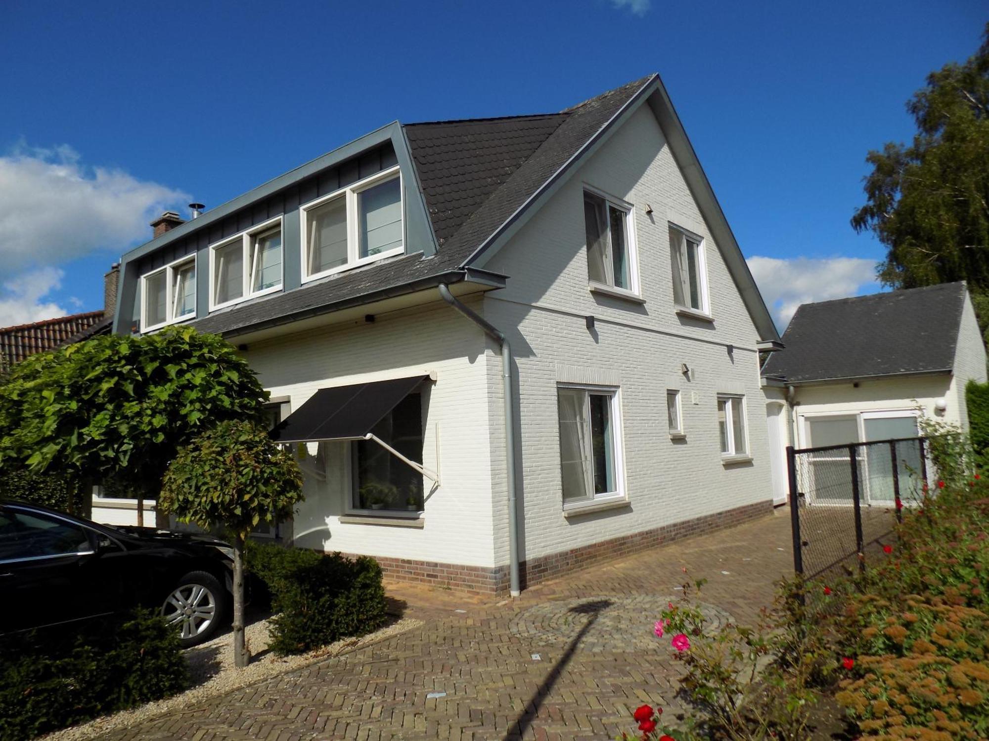 Villa Maas & Kempen Maaseik Kültér fotó